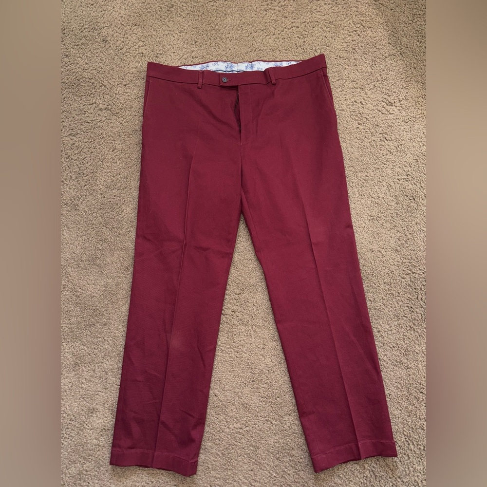 Men's Classic Dress Pants. Size 40 NWOT